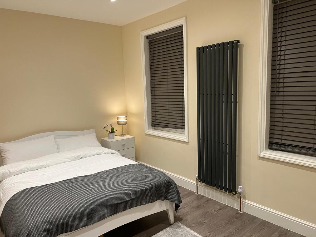 Beautiful Rooms Only Few Steps Away From Bruce Grove Tottenham Stadium Londýn Exteriér fotografie